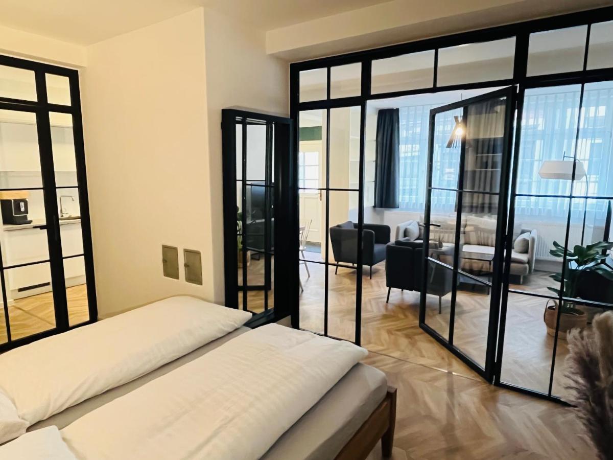 Ferienwohnungen An Der Salvatorkirche - Exklusiv-Apartments Mit Terrasse Coburg Kültér fotó