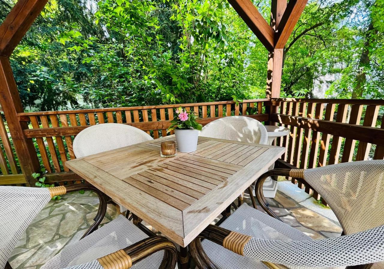 Ferienwohnungen An Der Salvatorkirche - Exklusiv-Apartments Mit Terrasse Coburg Kültér fotó
